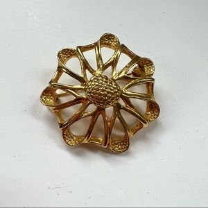 Vintage Goldtone Brooch